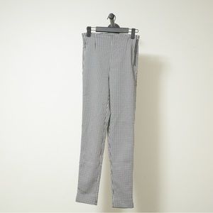 Dynamite High Rise Cropped Pants Black and White Size XS